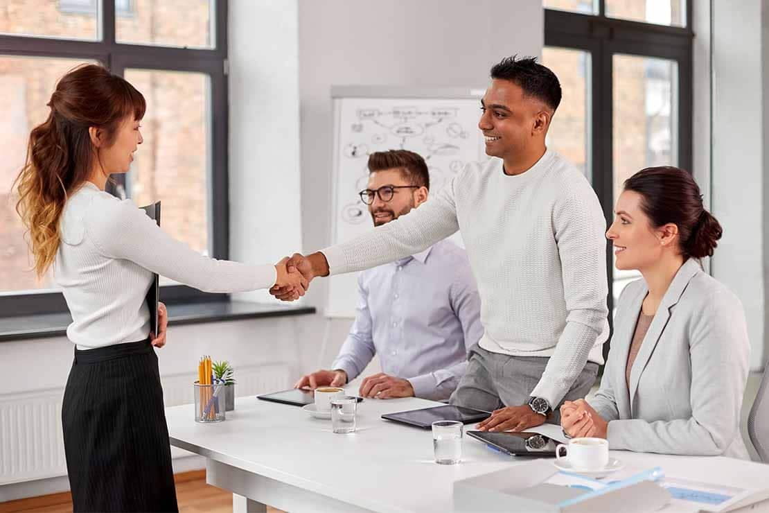 How a Crisis Management Consultant Minimizes Risk and Loss