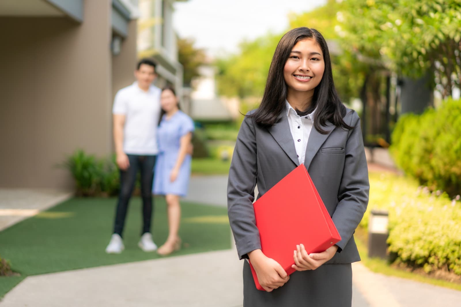 Your Guide to the Best Real Estate Agents – Courtesy of BestRealEstate AgentNear