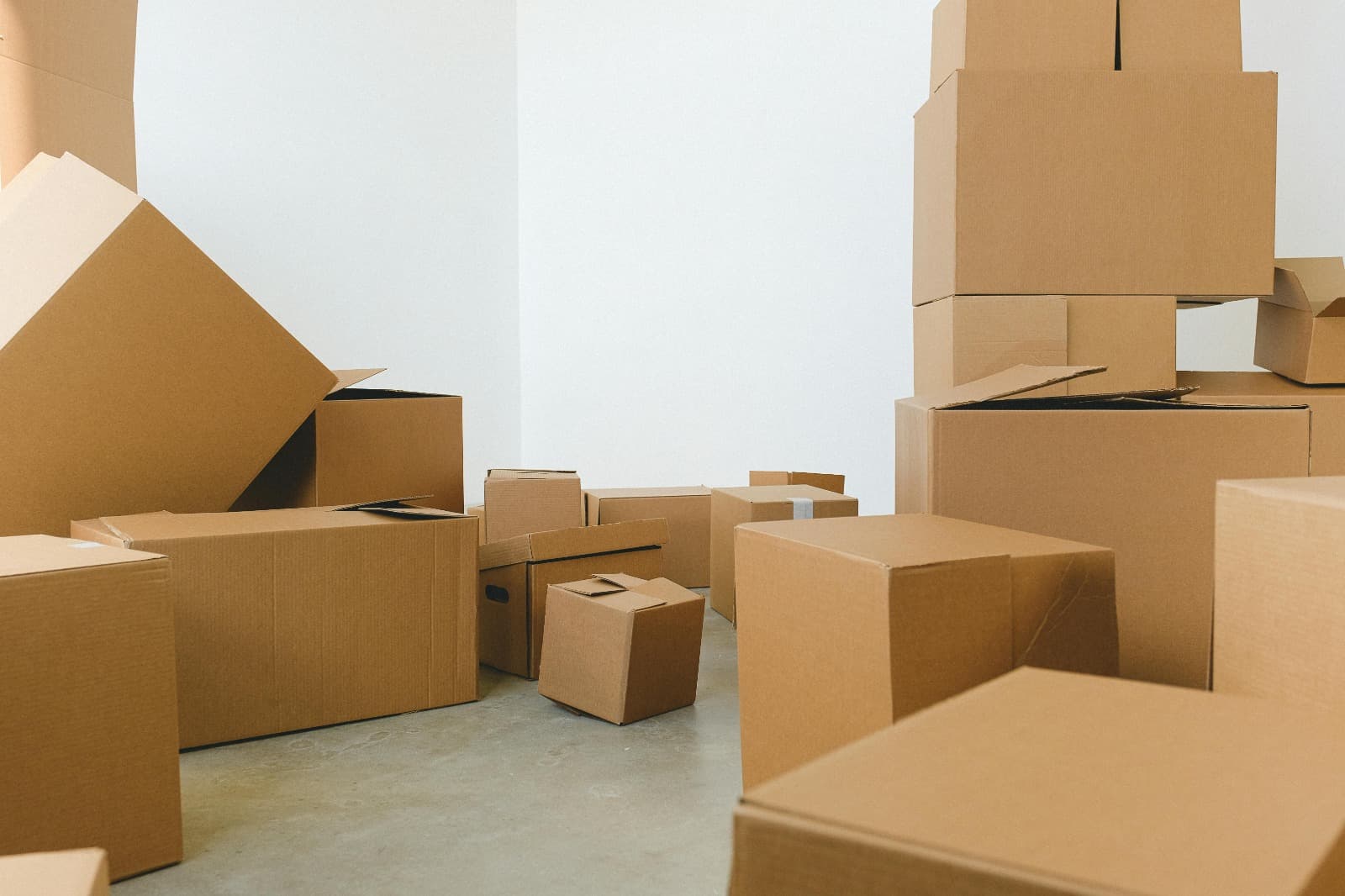 Affordable Shared Container Shipping UK for International Moves