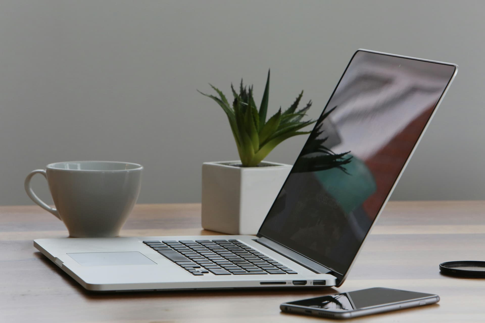 BOOST TEAM EFFICIENCY WITH SAFETY COLLABORATION SOFTWARE