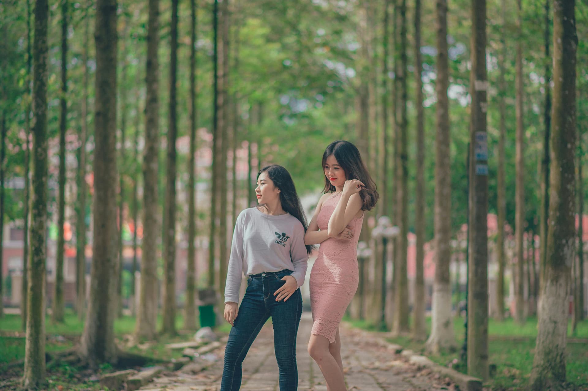 Robe couleur pastel femme : look romantique et chic assuré