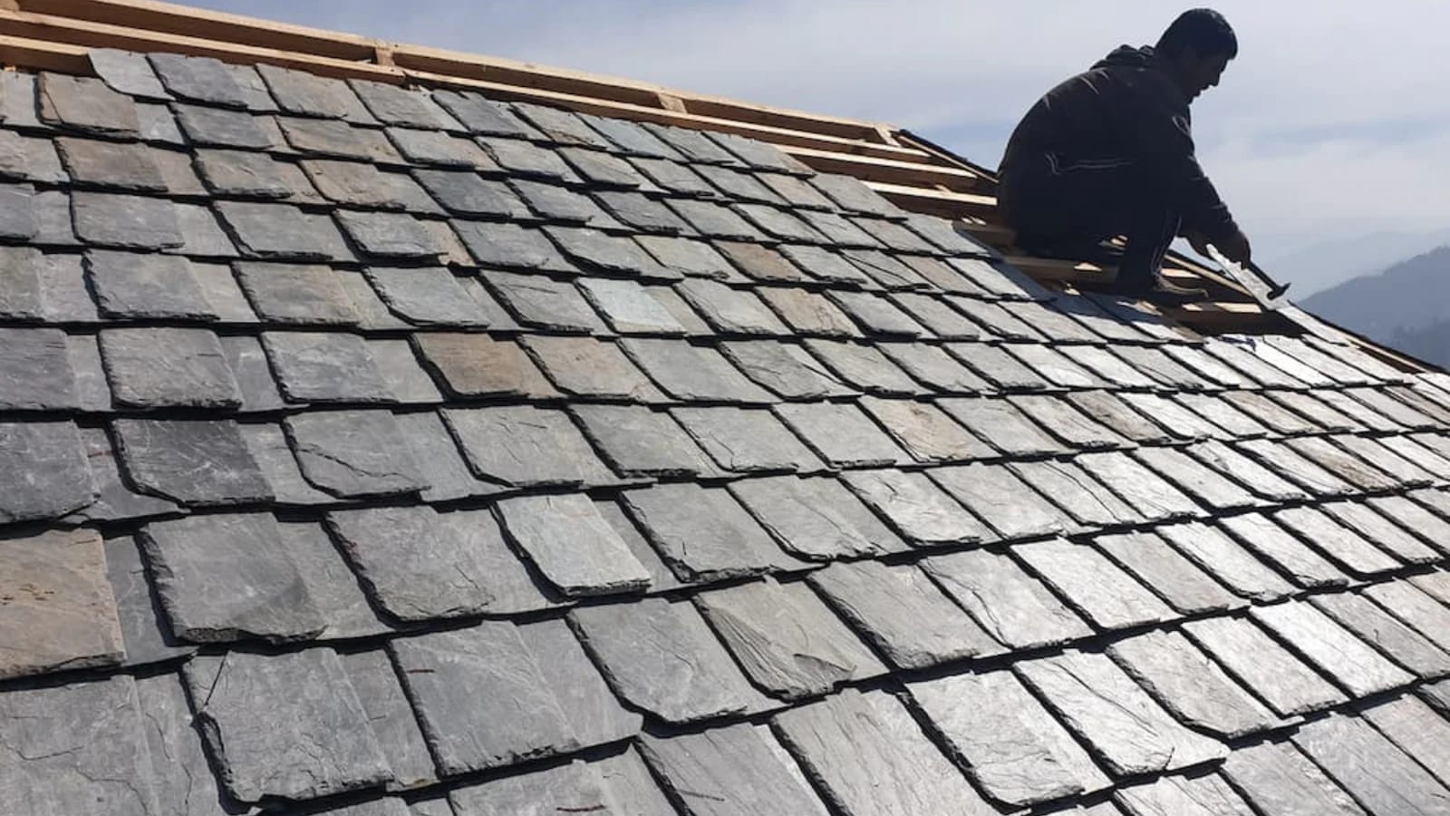 7 Ways We Deliver Reliable Roofing Services Every Time