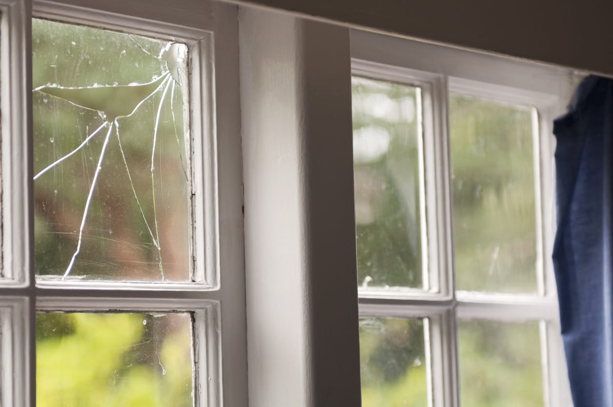 Professional Wood Window Repair Without Replacing Frames