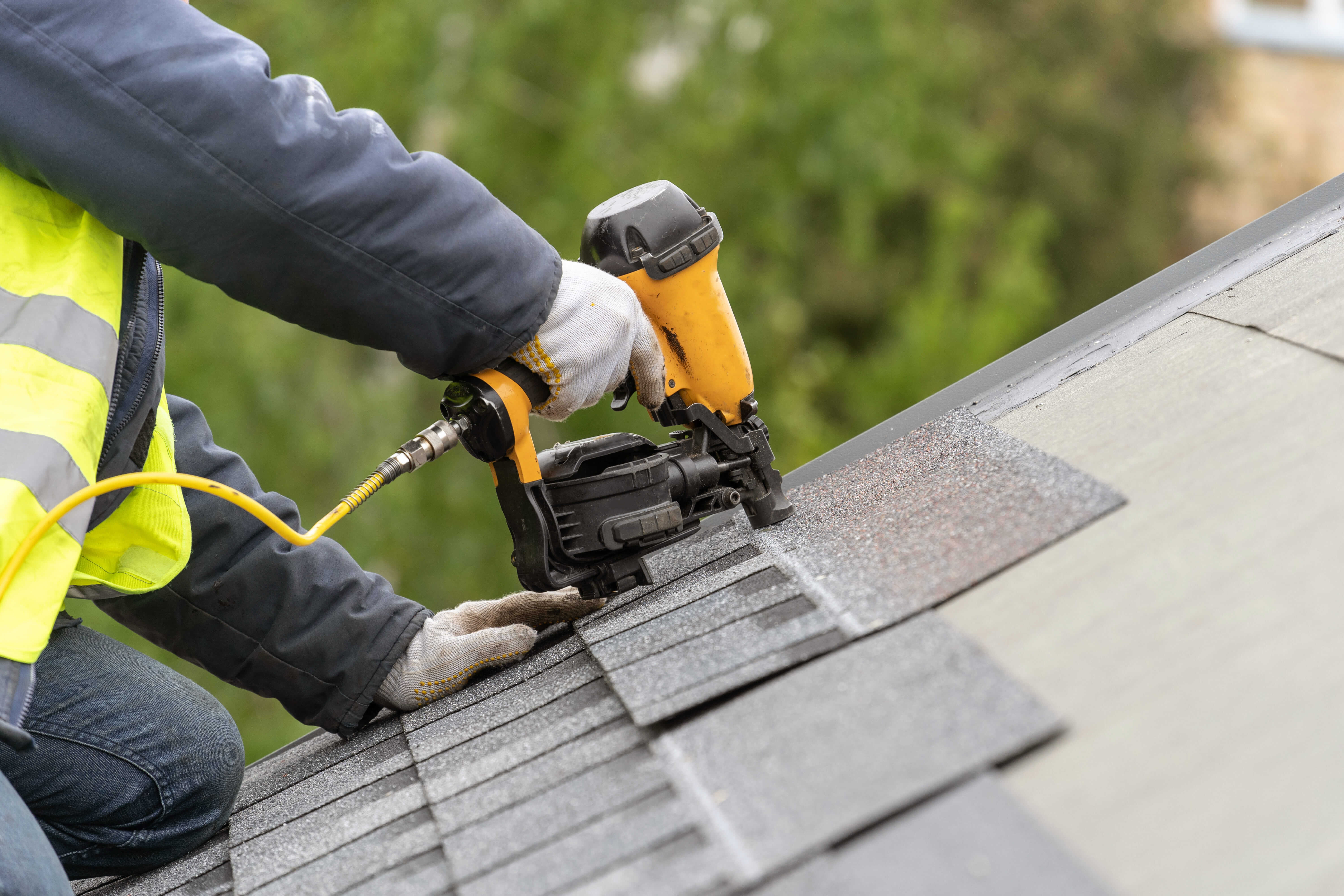 Metal Roofing Calgary That Protects &amp; Beautifies Homes