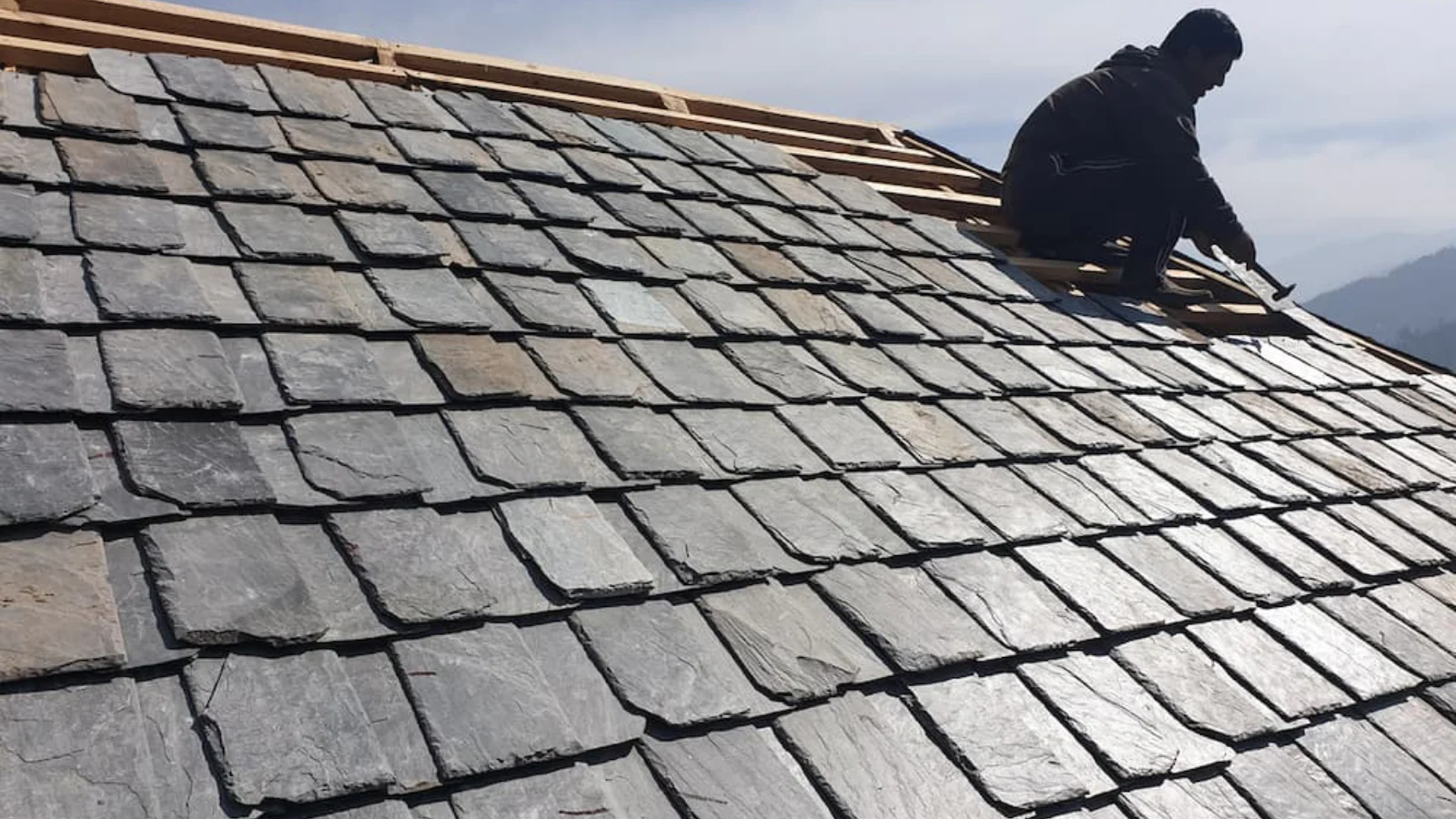 7 Ways We Deliver Reliable Roofing Services Every Time
